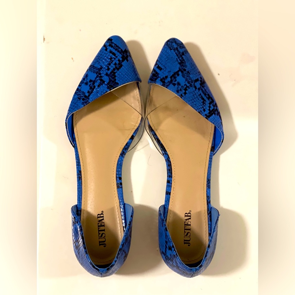Blue snakeskin flats